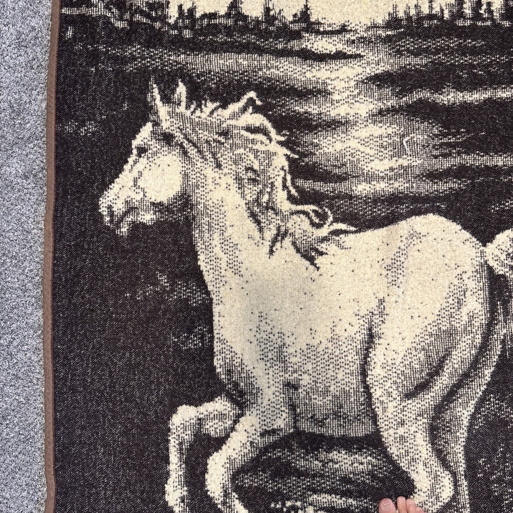 76x50" LINTEX INTERNATIONAL Spain Horse Reversible Blanket Throw VNTG - Picture 6 of 14